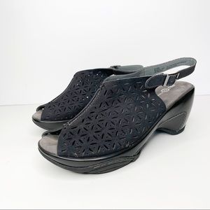 Jambi JBU Monica Black Slingback Peep Toe Heels